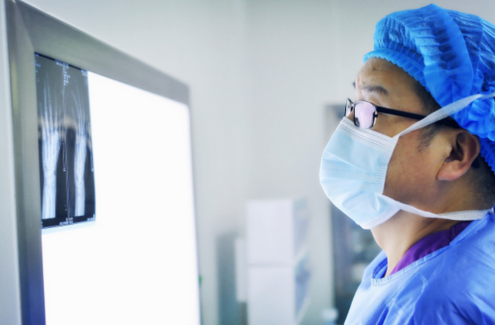 手术室高值耗材管理：确保医疗质量和经济效益的双重挑战